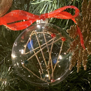 the guitarwrist – guitar string Christmas Bauble £10