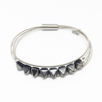Custom Orders – “Pyramid” Bracelet £40