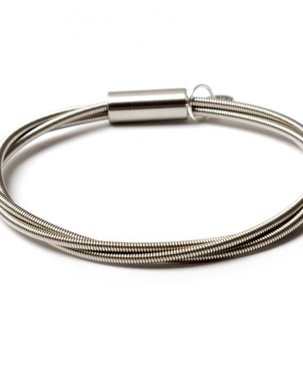 Returns – Sam Fender – “Reverb” guitar strings 7″ Bracelet £95