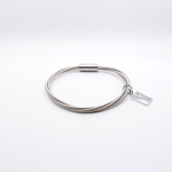 Gibson – “Reverb” Bass Bracelet £35