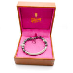 Gibson – “Riff” guitar string Bracelet £40